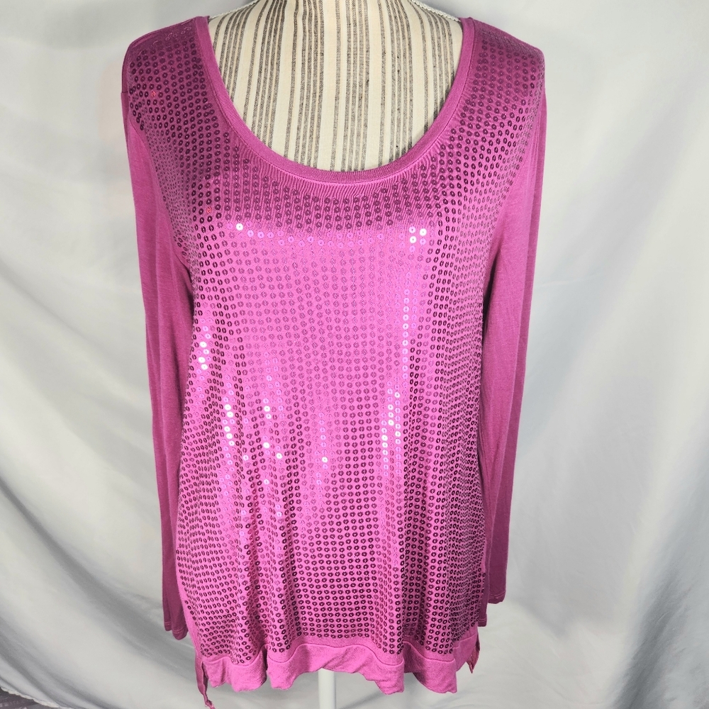 i jeans by Buffalo Magenta Sequin Front Long Sleeve Top w/Side Slits Size Medium